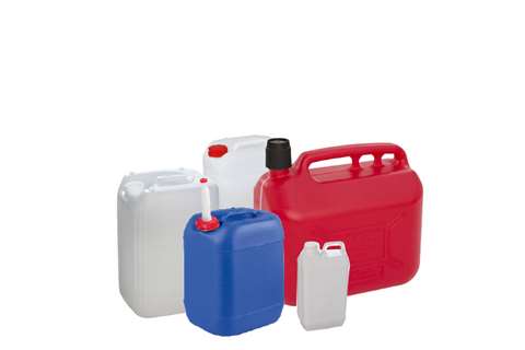 Jerrycans & water buckets