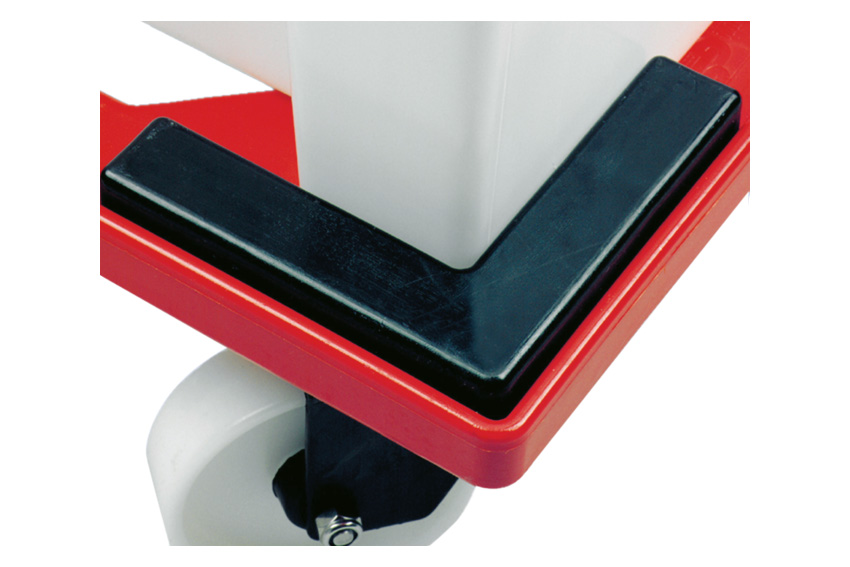 Corner piece for conical containers 