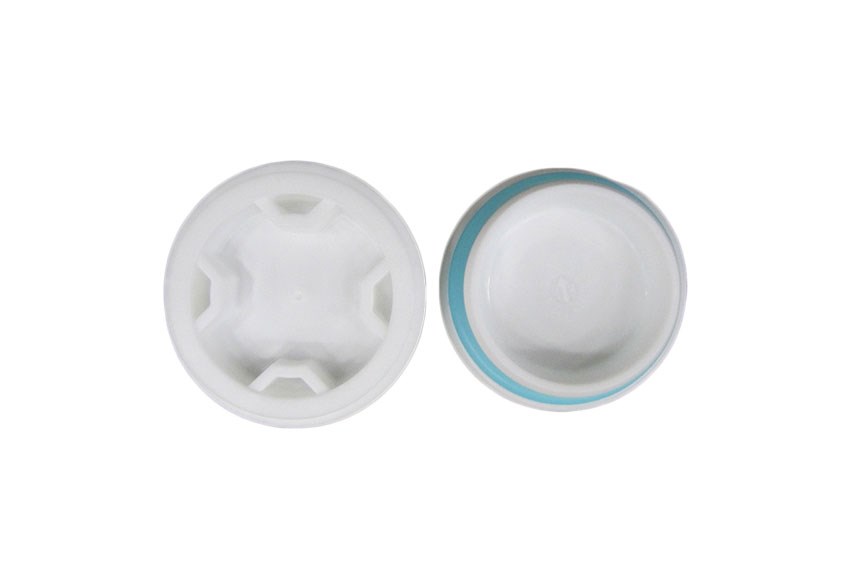 Screw cap with sealing 70x6mm 